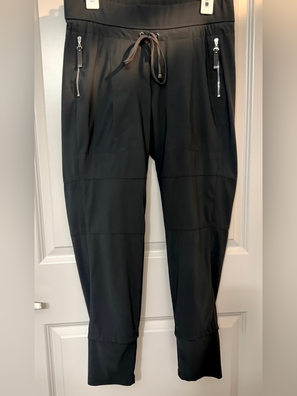 RAFFAELLO ROSSI Black Slim Drawstring Joggers - Picture 4 of 6